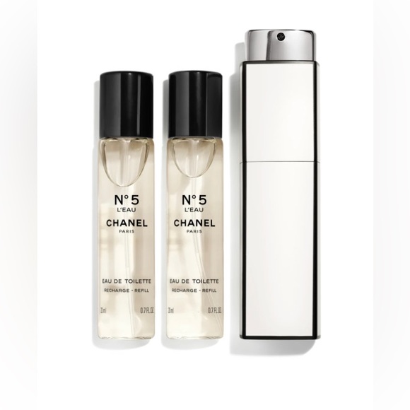 CHANEL Other - N°5 CHANEL -TRAVEL TWIST SPRAY SET